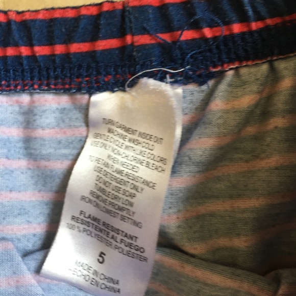 Boys size 5 Mario Pajama set PJs - Picture 2 of 5